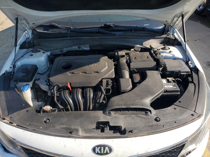 Photo 11 from auction – 2018 KIA OPTIMA with VIN 5XXGT4L3XJG208373