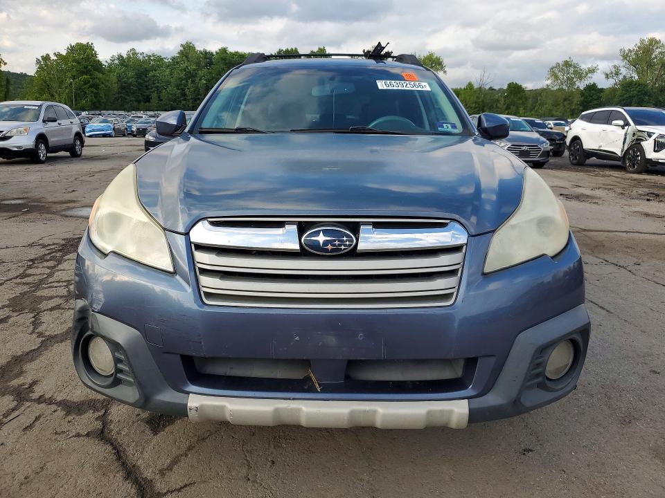 Photo 5 from auction – 2014 SUBARU OUTBACK with VIN 4S4BRBMC4E3201058