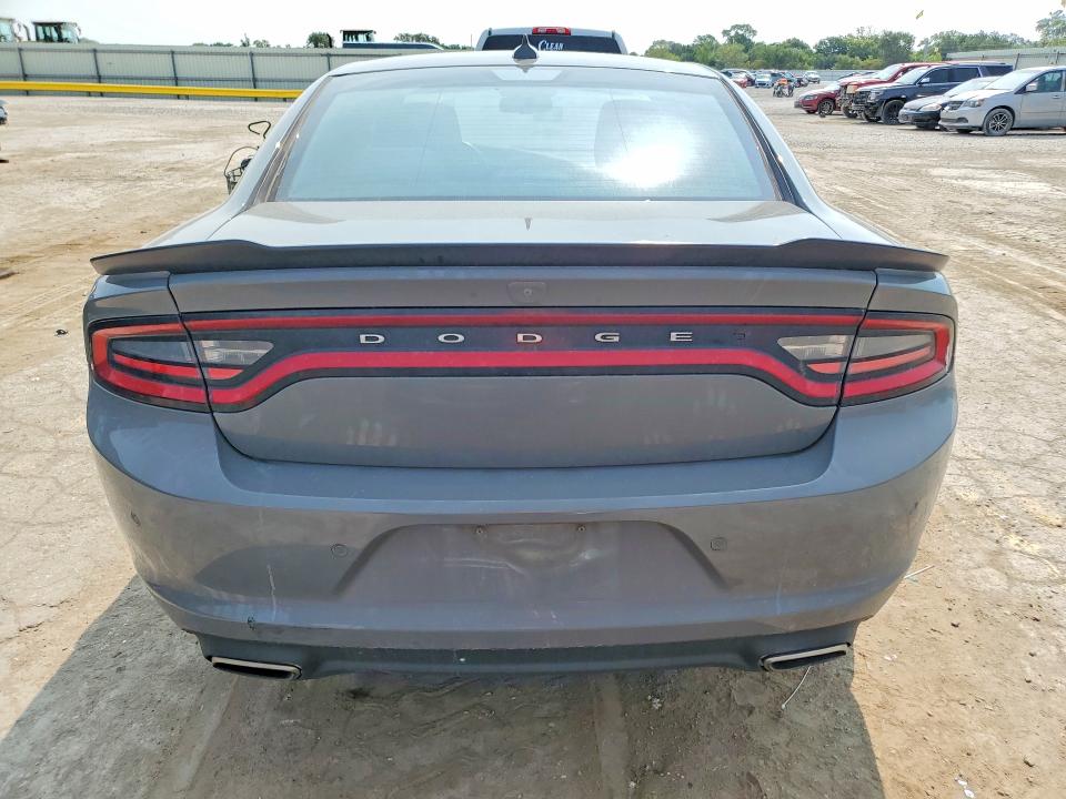 Photo 6 from auction – 2018 DODGE CHARGER with VIN 2C3CDXJG9JH307738