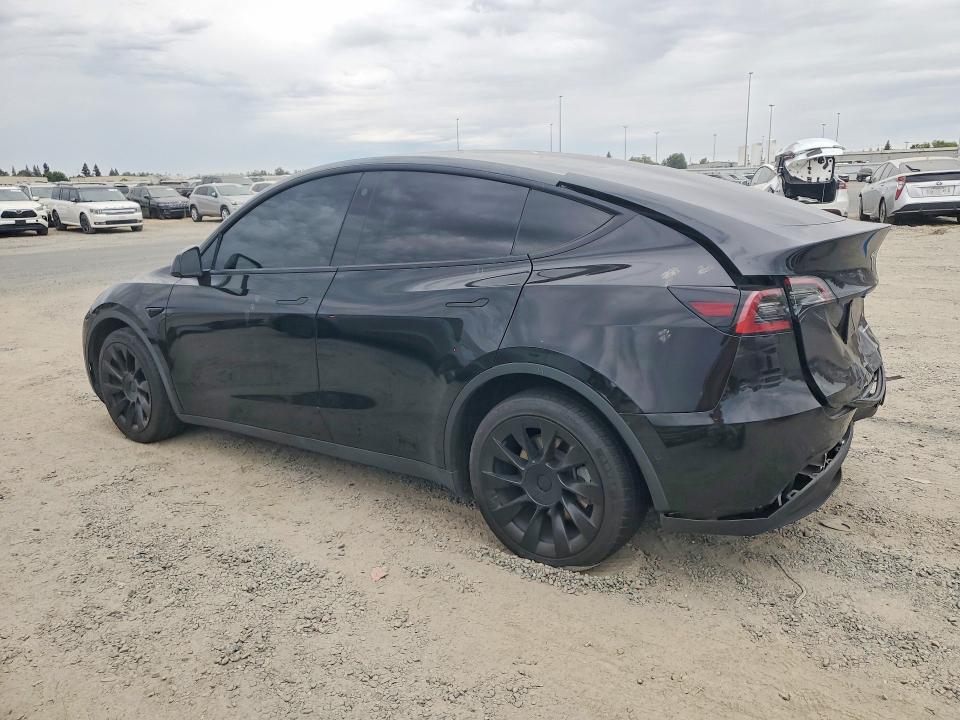 Foto 2 de la subasta – 2022 TESLA MODEL Y con VIN 7SAYGDEE7NF480575
