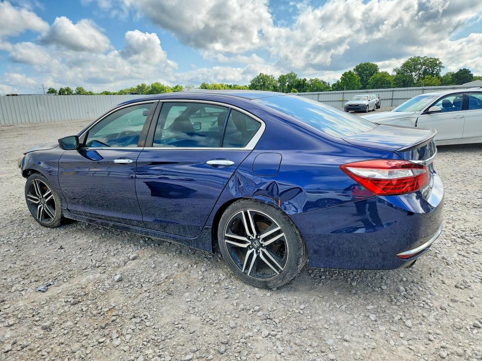 Photo 2 from auction – 2016 HONDA ACCORD with VIN 1HGCR2F52GA082210