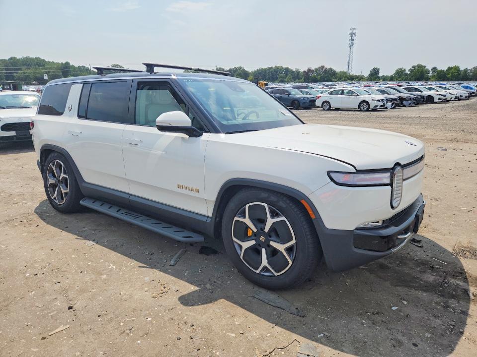 Photo 4 from auction – 2023 RIVIAN R1S with VIN 7PDSGABA2PN014357