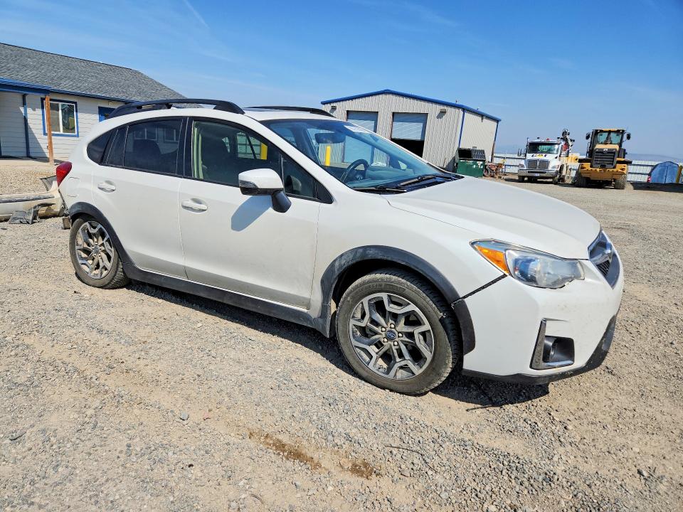 Фото 4 с аукциона – 2017 SUBARU CROSSTREK с VIN JF2GPALC8HH245620