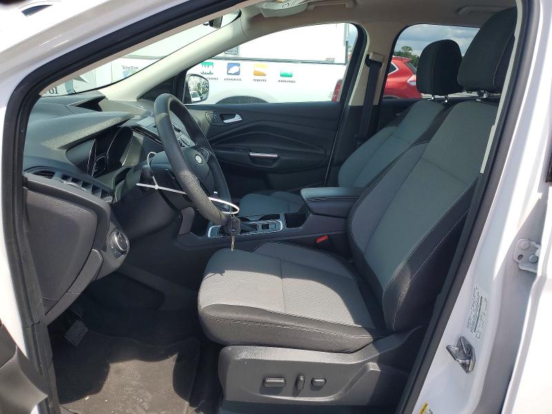 Photo 7 from auction – 2017 FORD ESCAPE with VIN 1FMCU0GD5HUC37352