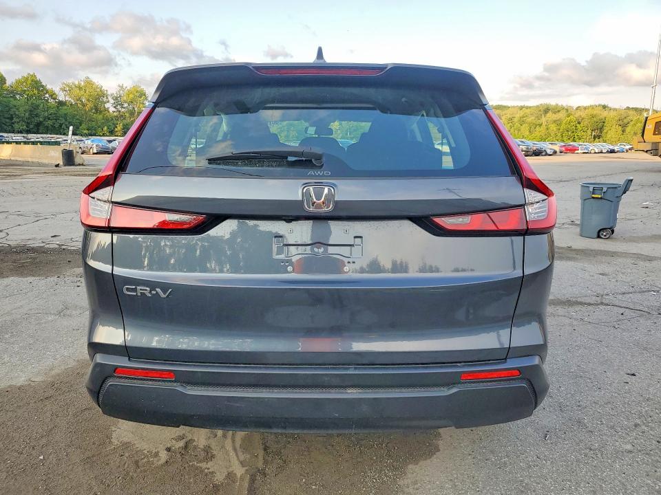 Photo 6 from auction – 2024 HONDA CR-V with VIN 2HKRS4H22RH454555