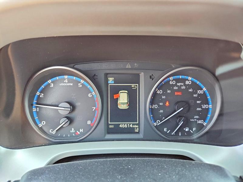 Photo 9 from auction – 2017 TOYOTA RAV4 with VIN 2T3ZFREV6HW379401