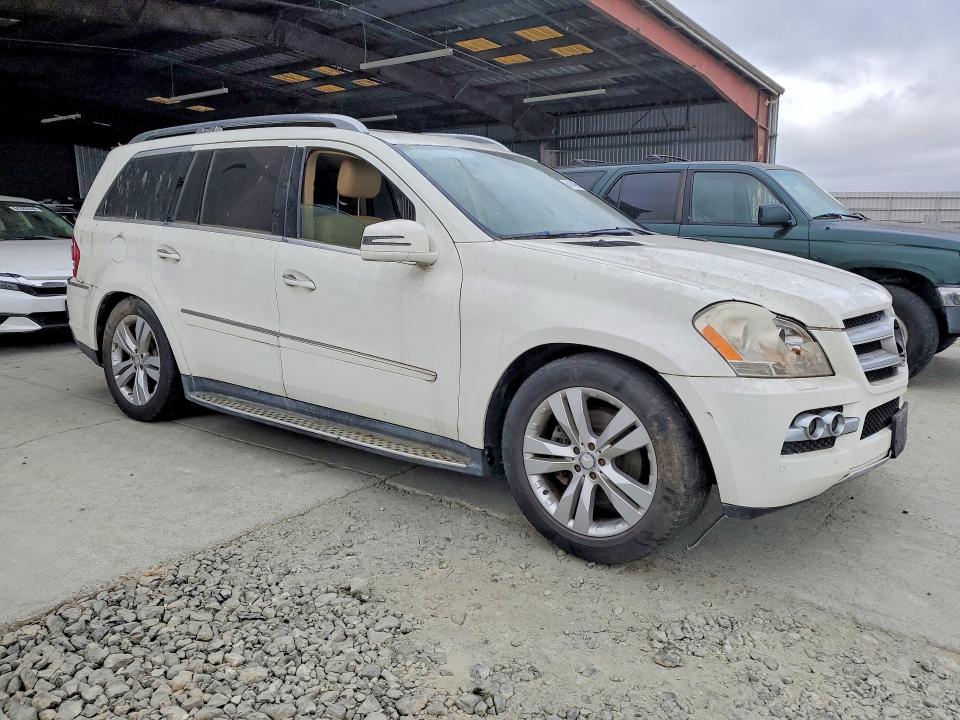 Photo 4 from auction – 2011 MERCEDES-BENZ GL with VIN 4JGBF7BE1BA625637