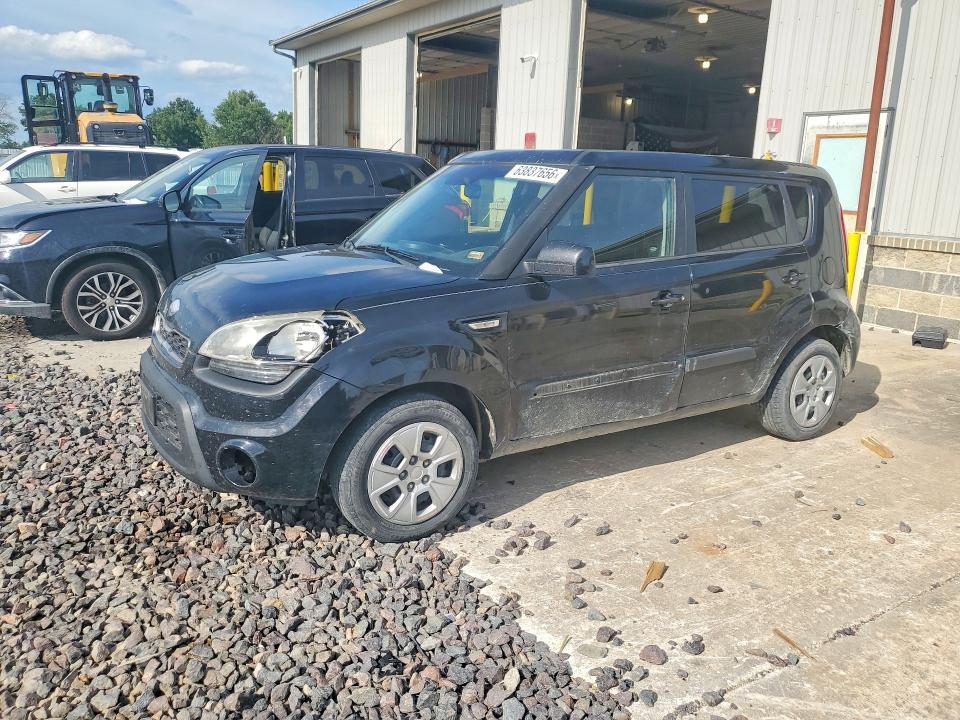 KIA SOUL 2013 z numerem VIN KNDJT2A55D7616579 - Zdjęcie z aukcji