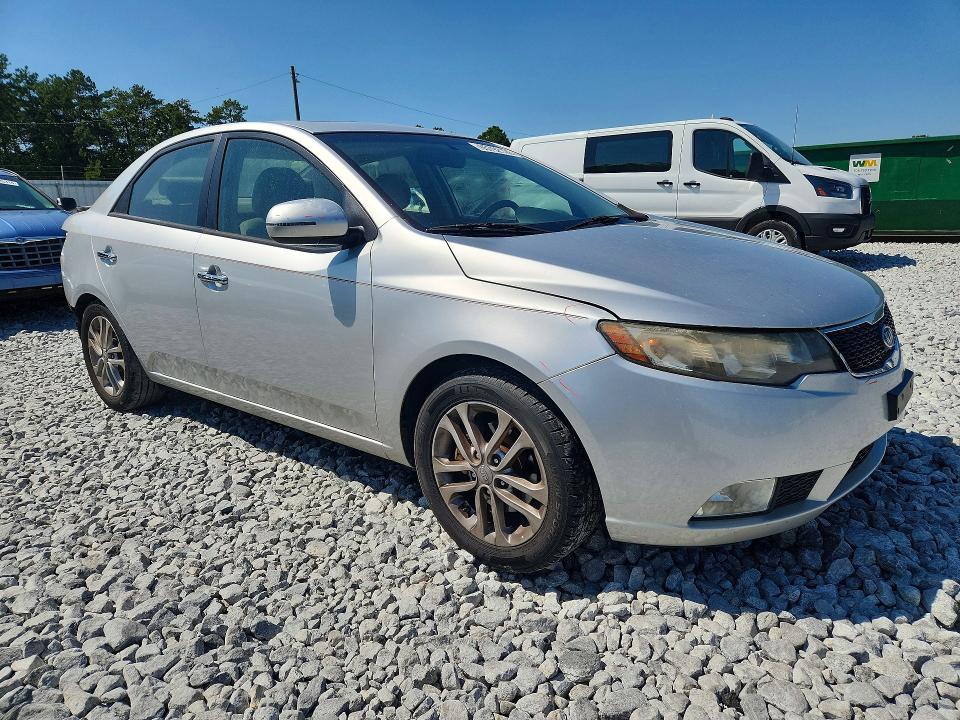 Photo 4 from auction – 2012 KIA FORTE with VIN KNAFU4A23C5493876