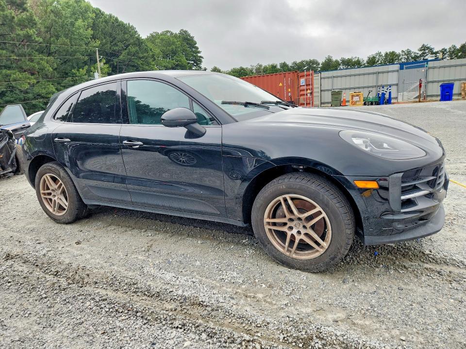 Photo 4 from auction – 2020 PORSCHE MACAN with VIN WP1AA2A55LLB02998