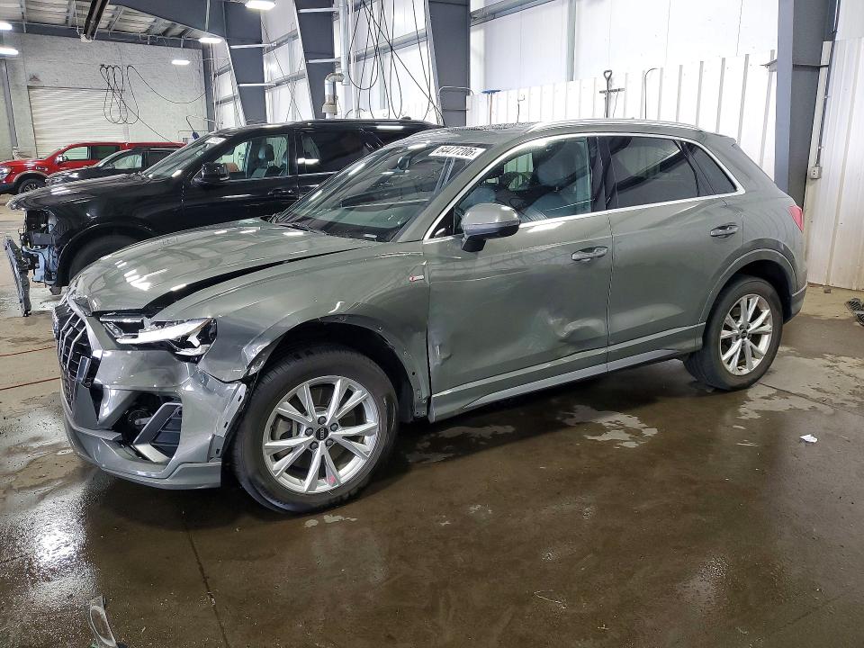 AUDI Q3 2023 with VIN WA1DECF31P1038566 - Photo from auction