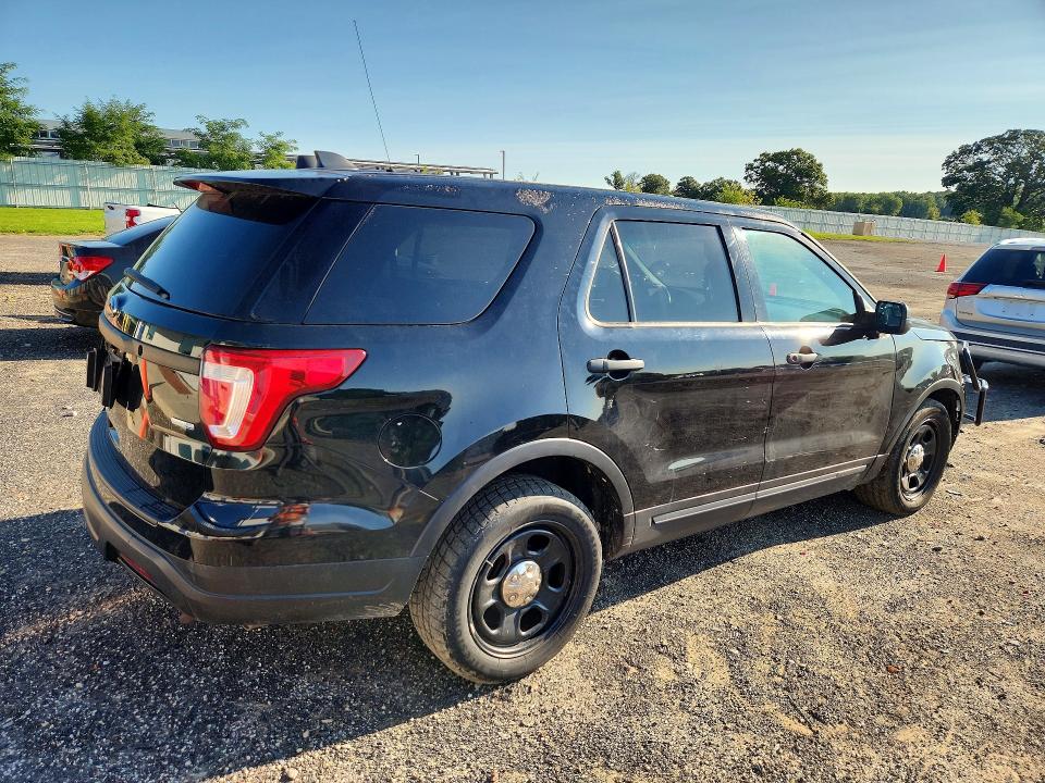 Photo 3 from auction – 2018 FORD EXPLORER with VIN 1FM5K8AR2JGC17212