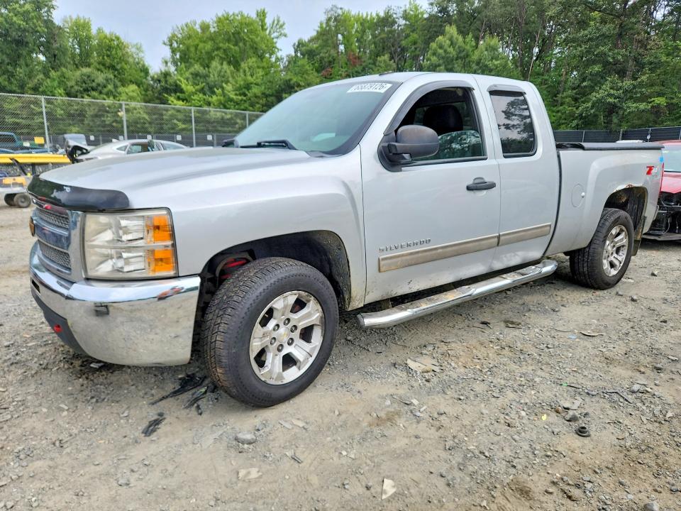 2013 CHEVROLET SILVERADO - Търг №65879126
