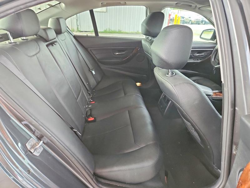Photo 10 from auction – 2015 BMW 320 with VIN WBA3C3C52FK201342