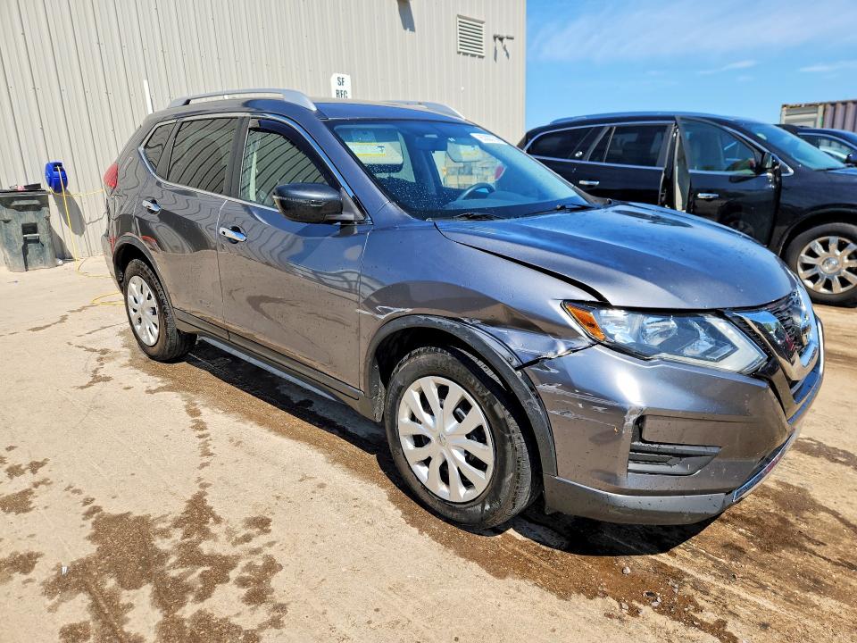 Photo 4 from auction – 2017 NISSAN ROGUE with VIN KNMAT2MT6HP519391
