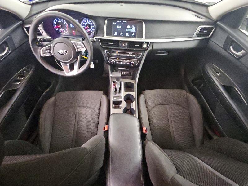 Photo 8 from auction – 2019 KIA OPTIMA with VIN 5XXGT4L30KG374368