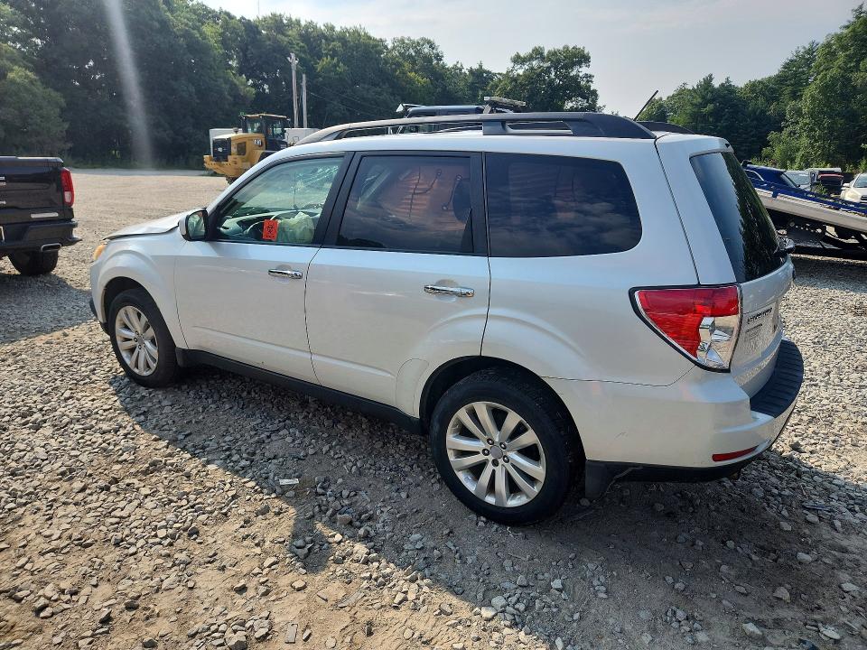 Photo 2 from auction – 2011 SUBARU FORESTER with VIN JF2SHAFC8BH735274