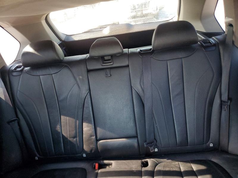 Zdjęcie 10 z aukcji – 2015 BMW X5 z VIN 5UXKR2C52F0H38944
