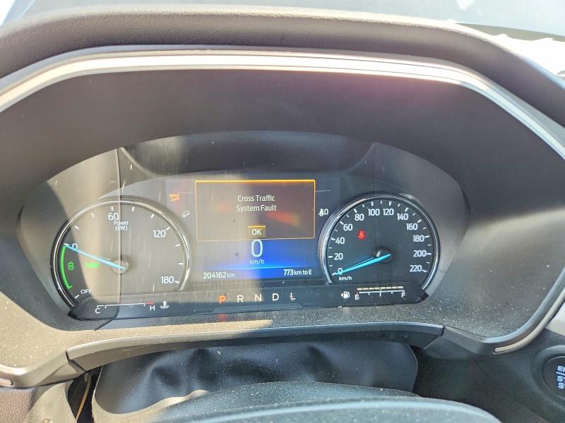 Photo 9 from auction – 2021 FORD ESCAPE with VIN 1FMCU9BZ9MUA06830