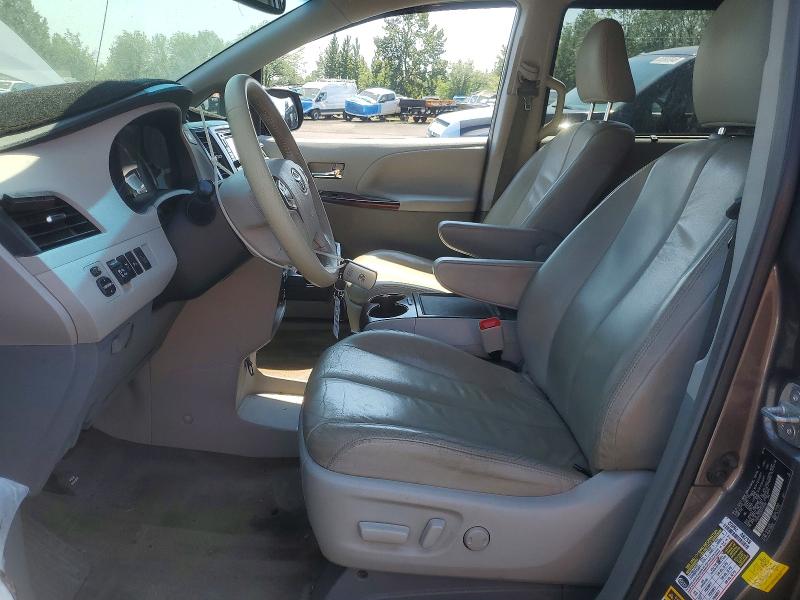 Zdjęcie 7 z aukcji – 2014 TOYOTA SIENNA z VIN 5TDYK3DC0ES514700