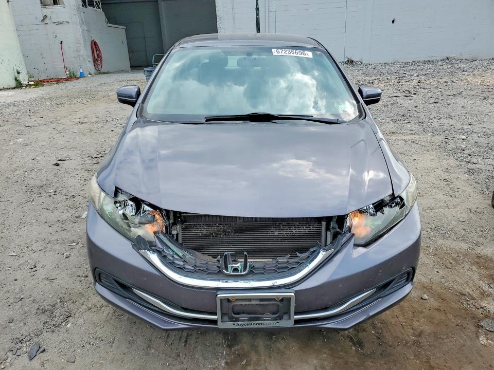 Photo 5 from auction – 2014 HONDA CIVIC with VIN 2HGFB2F52EH521728