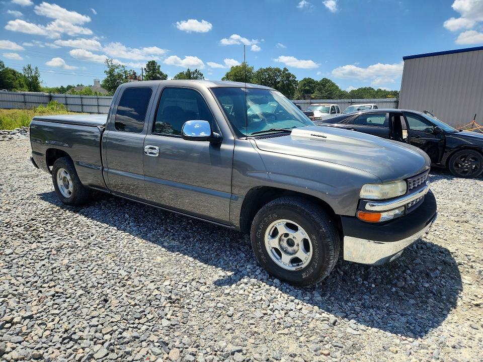 Photo 4 from auction – 2000 CHEVROLET SILVERADO with VIN 2GCEC19T3Y1353607