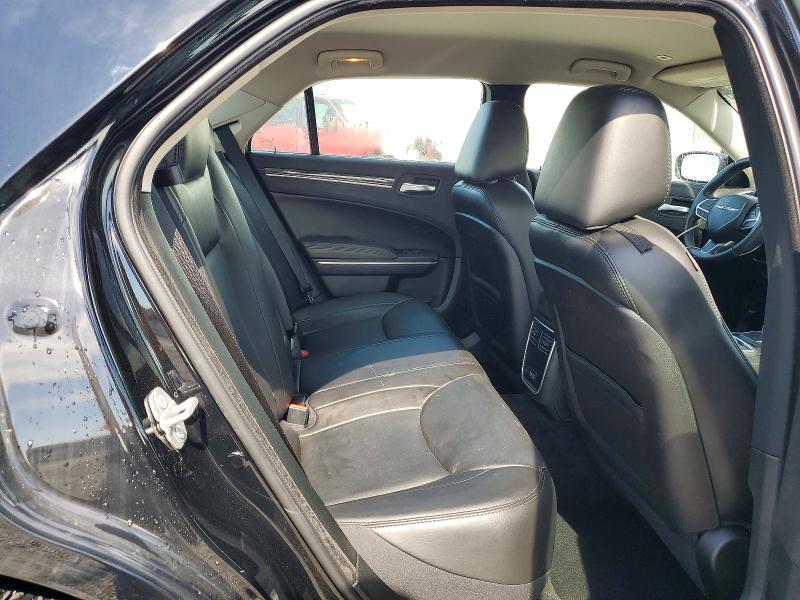 Photo 10 from auction – 2019 CHRYSLER 300 with VIN 2C3CCAAG2KH548011