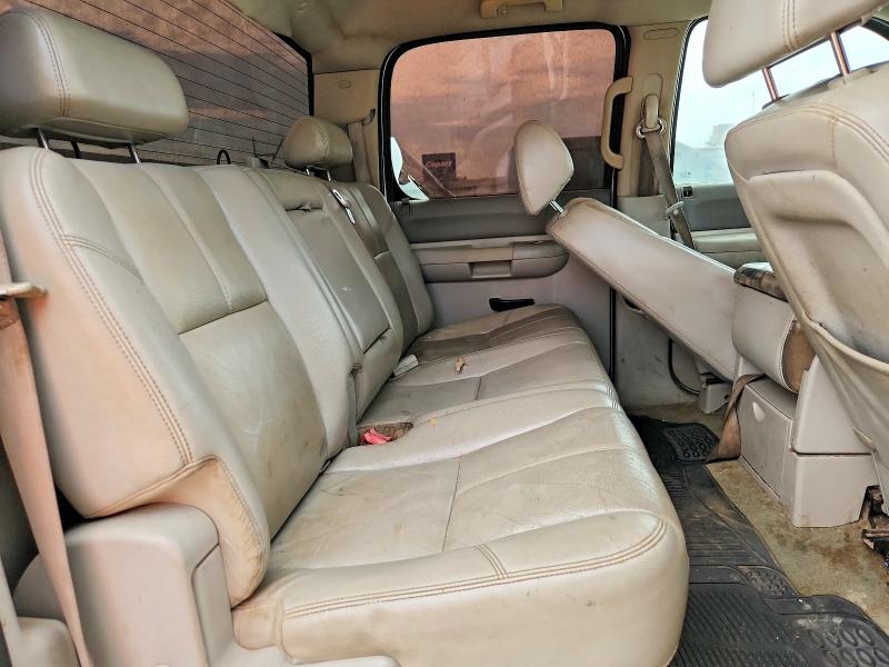 Photo 10 from auction – 2008 GMC SIERRA with VIN 2GTEC13J081335072
