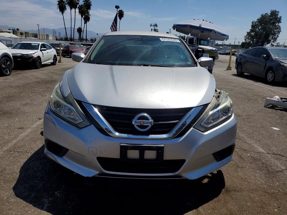 Photo 5 from auction – 2017 NISSAN ALTIMA with VIN 1N4AL3AP7HN342624