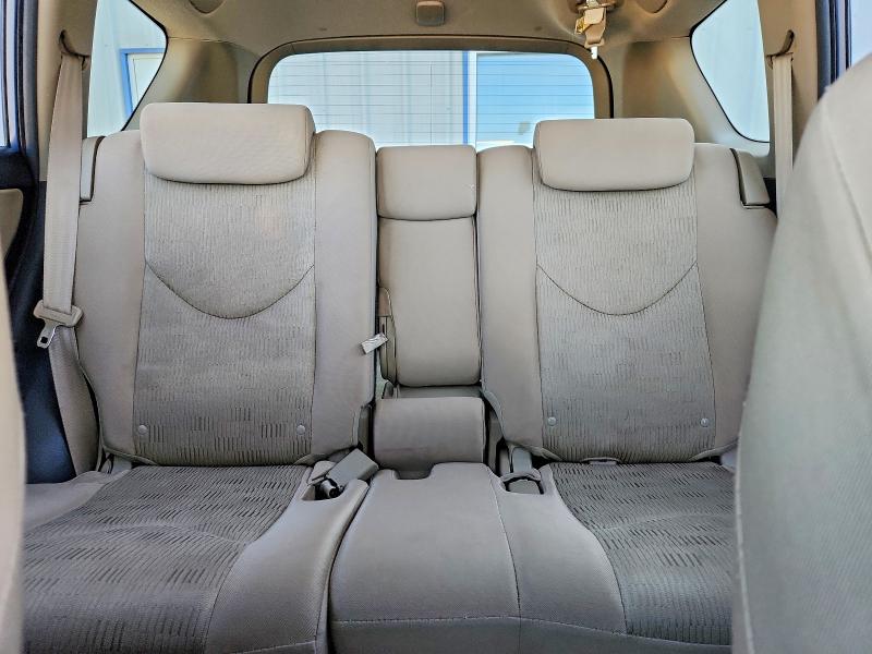 Photo 10 from auction – 2010 TOYOTA RAV4 with VIN JTMBF4DV2AD033466
