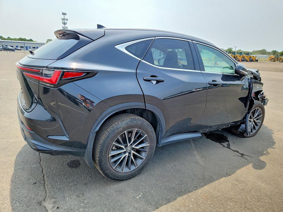 Фото 3 с аукциона – 2022 LEXUS NX с VIN 2T2AGCEZ4NC005686