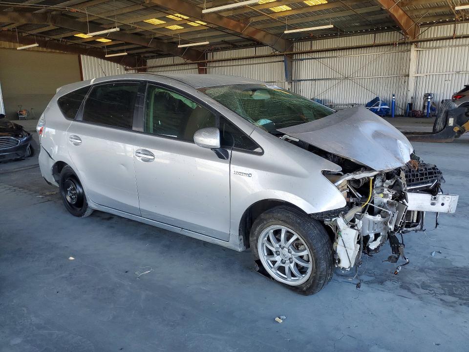 Photo 4 from auction – 2012 TOYOTA PRIUS V with VIN JTDZN3EUXC3129971