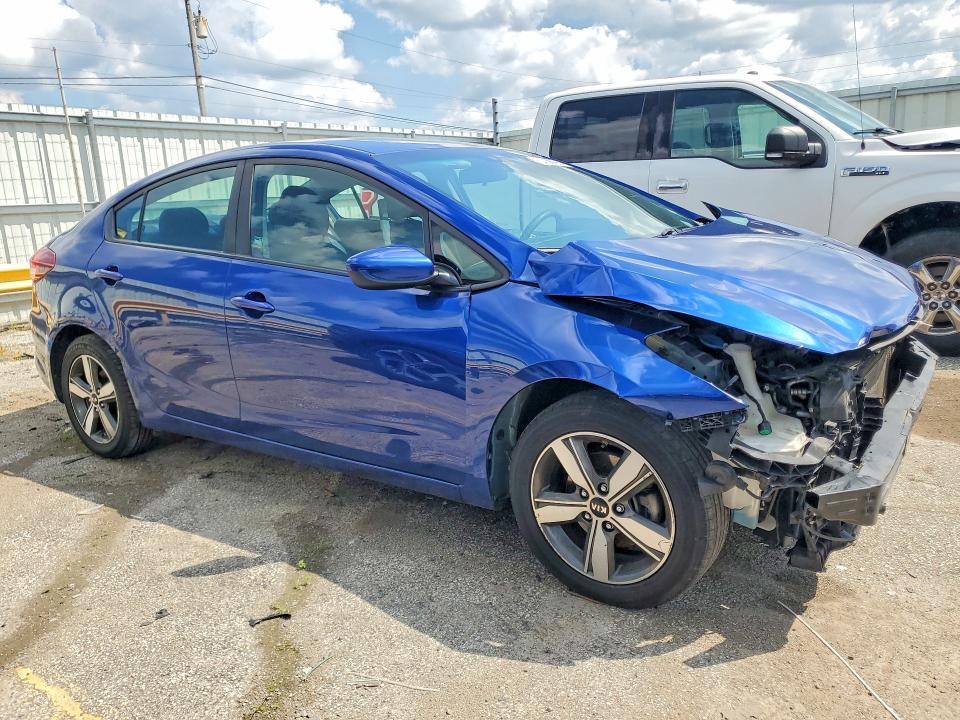Photo 4 from auction – 2018 KIA FORTE with VIN 3KPFL4A75JE247592