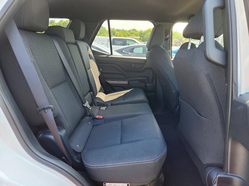 Photo 11 from auction – 2026 TOYOTA 4RUNNER with VIN JTEVA5BR4T5123413