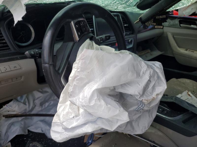 Photo 8 from auction – 2018 HYUNDAI SONATA with VIN 5NPE34AF0JH606281