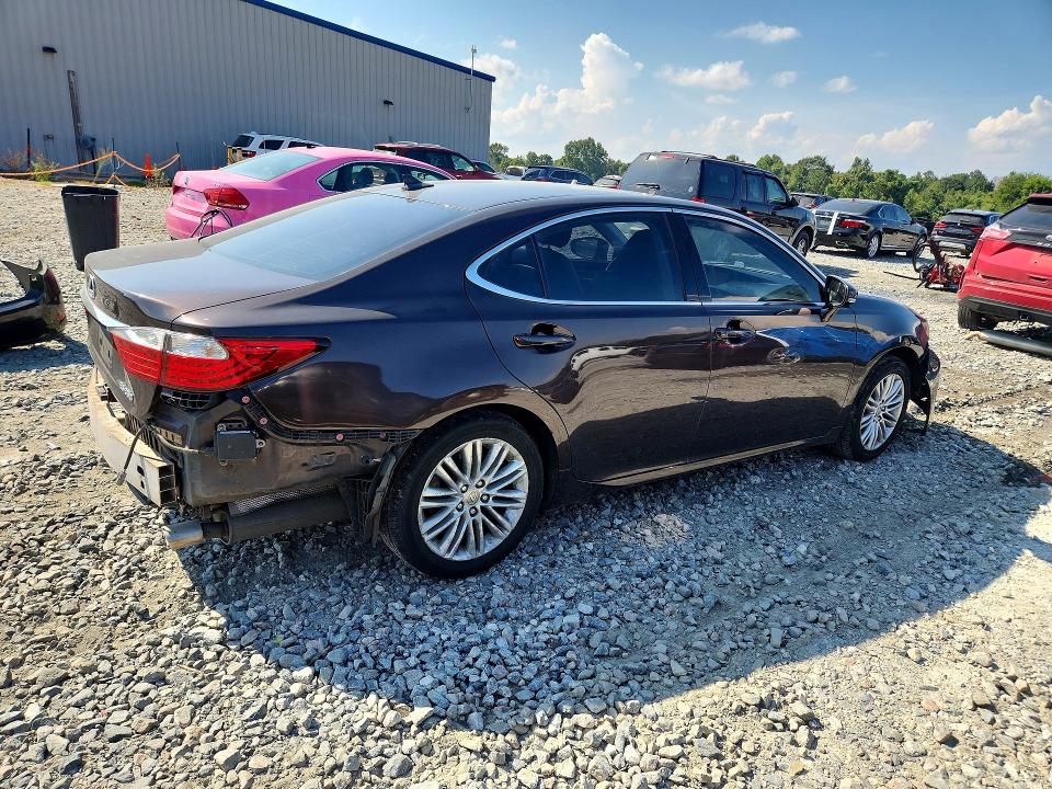 Photo 3 from auction – 2013 LEXUS ES with VIN JTHBK1GG3D2009361