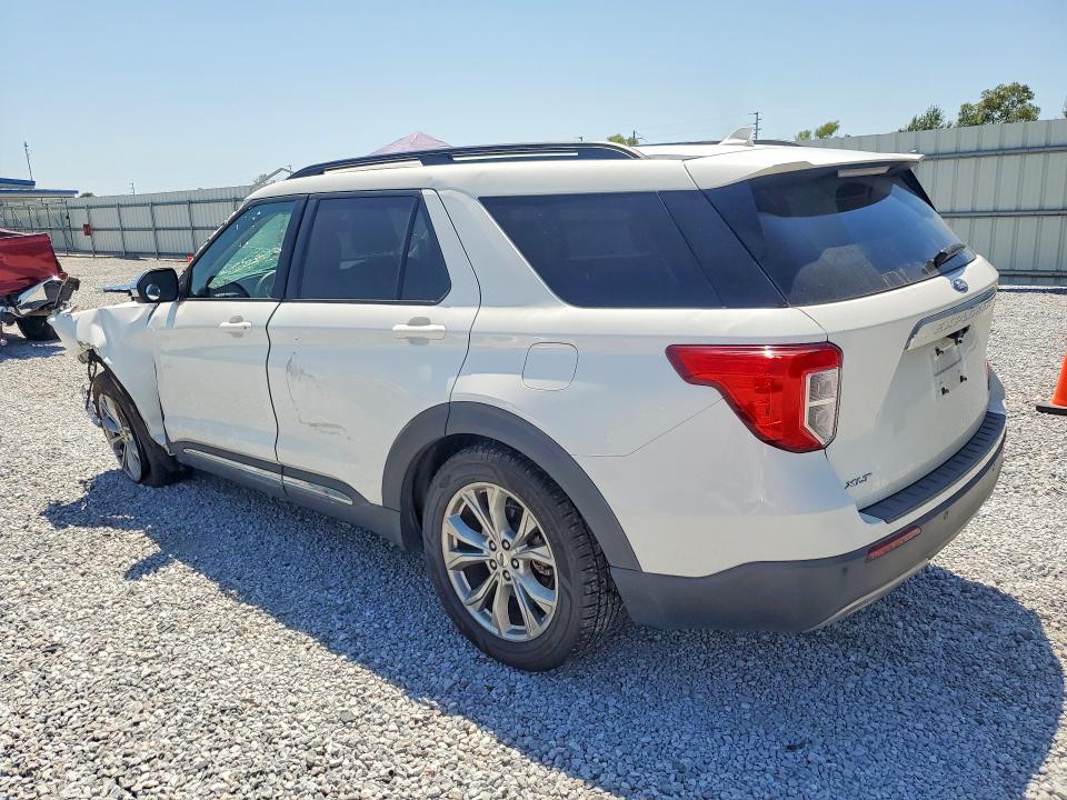 Photo 2 from auction – 2021 FORD EXPLORER with VIN 1FMSK7DHXMGA11866