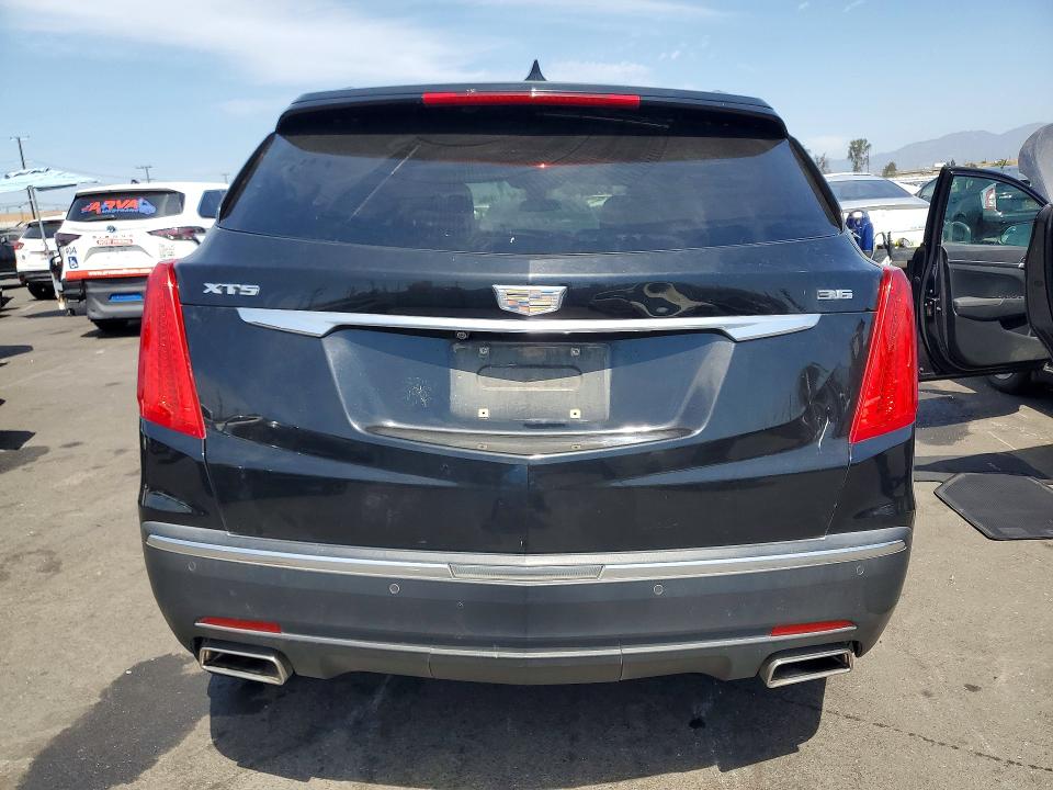 Photo 6 from auction – 2019 CADILLAC XT5 with VIN 1GYKNERS4KZ246621