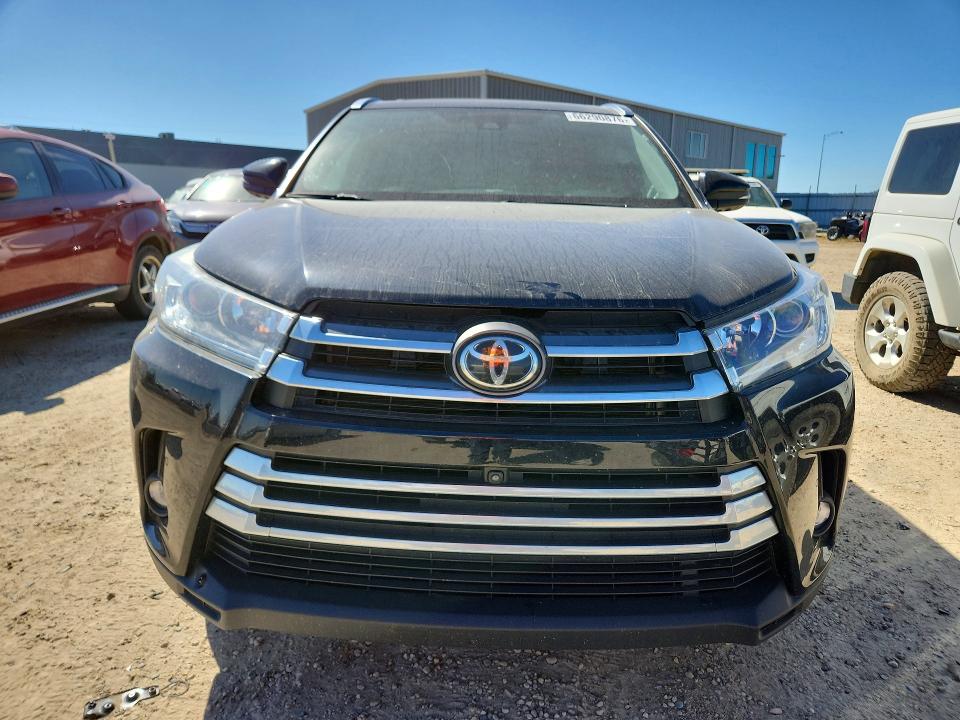 Photo 5 from auction – 2019 TOYOTA HIGHLANDER with VIN 5TDDZRFH8KS740923