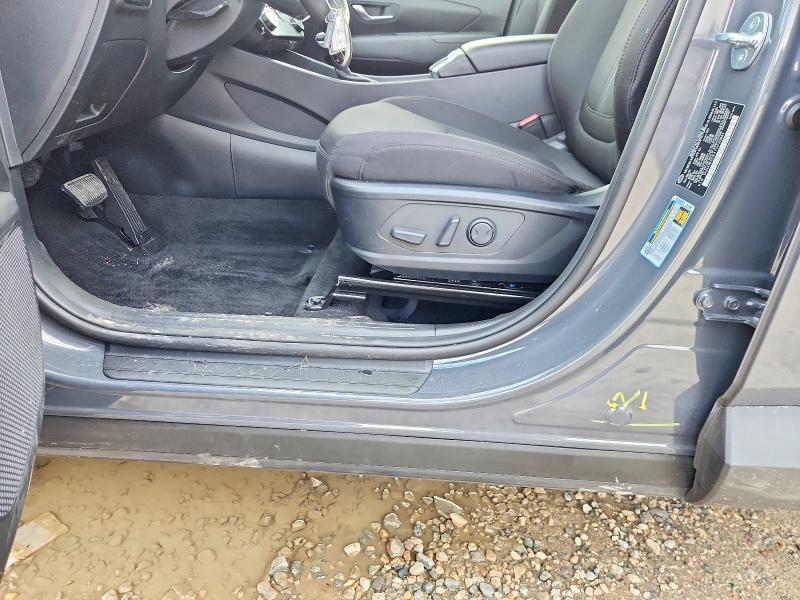 Photo 13 from auction – 2026 HYUNDAI TUCSON with VIN 5NMJB3DE4TH720881