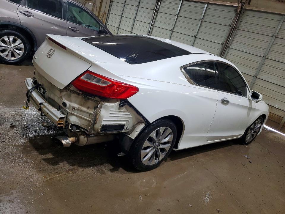 Photo 3 from auction – 2014 HONDA ACCORD with VIN 1HGCT1B8XEA007814