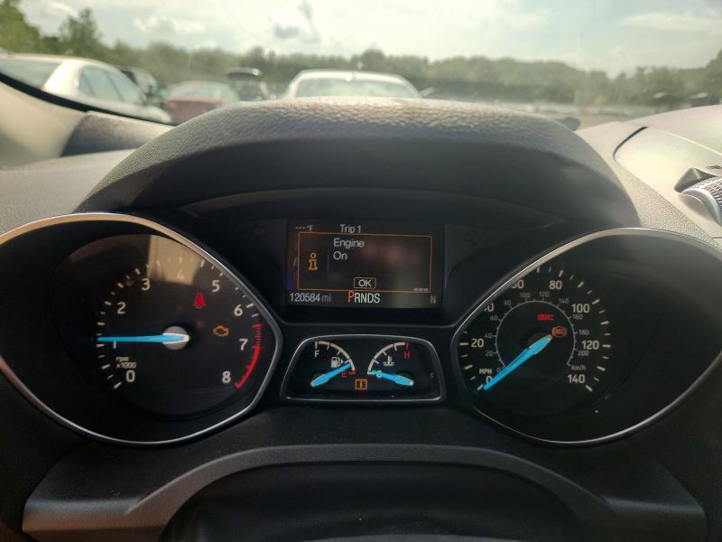 Photo 9 from auction – 2017 FORD ESCAPE with VIN 1FMCU9GD8HUE62577