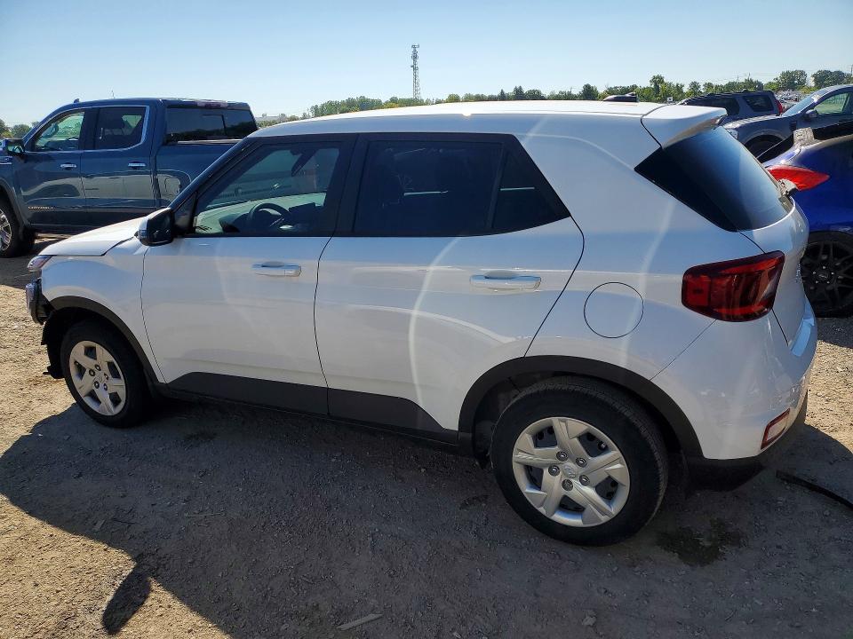 Photo 2 from auction – 2023 HYUNDAI VENUE with VIN KMHRB8A37PU252903