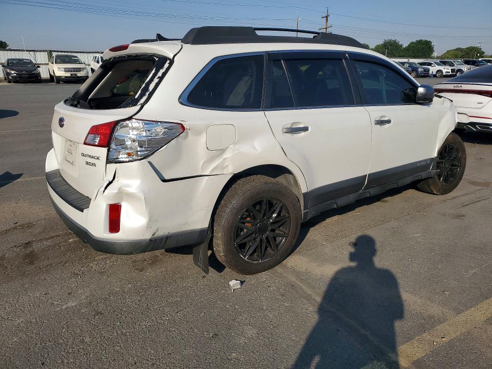 Photo 3 from auction – 2013 SUBARU OUTBACK with VIN 4S4BRDSCXD2292534