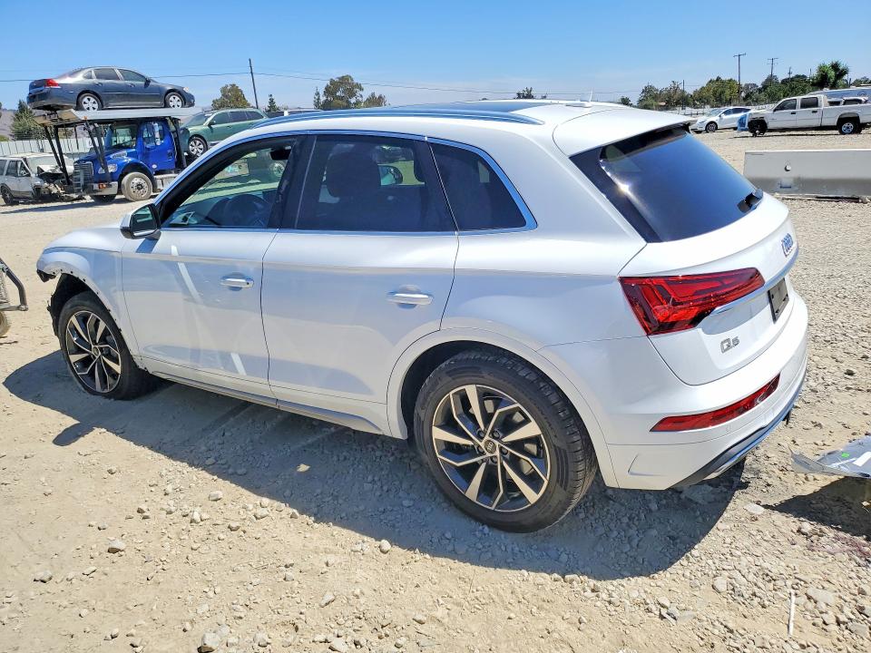 Photo 2 from auction – 2021 AUDI Q5 with VIN WA1BAAFY2M2135297