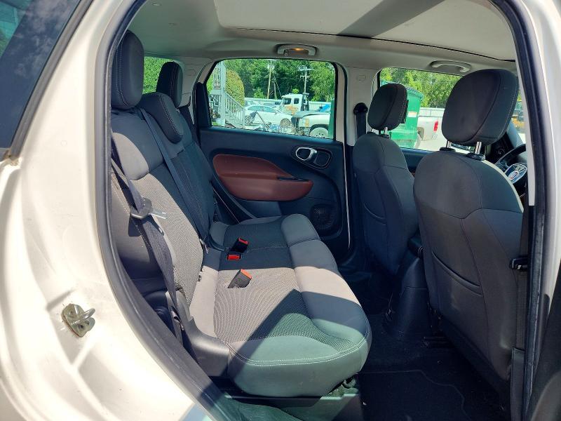 Photo 11 from auction – 2014 FIAT 500L with VIN ZFBCFADH1EZ009734