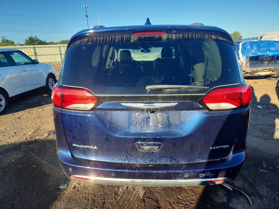 Photo 6 from auction – 2020 CHRYSLER PACIFICA with VIN 2C4RC1GG7LR109007