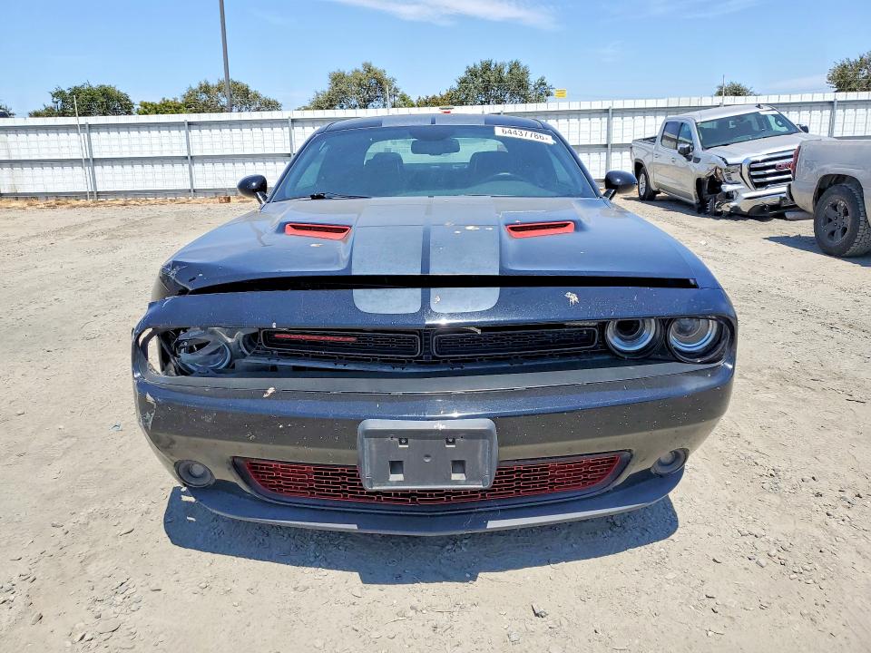 Photo 5 from auction – 2016 DODGE CHALLENGER with VIN 2C3CDZAG6GH264948