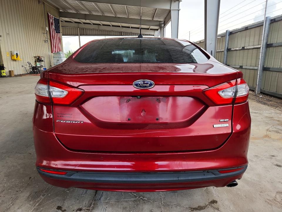 Photo 6 from auction – 2016 FORD FUSION with VIN 3FA6P0HD7GR275412