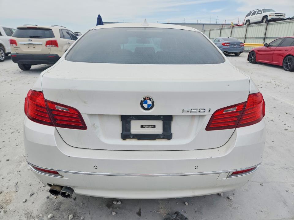 Photo 6 from auction – 2014 BMW 528 with VIN WBA5A5C51ED507543